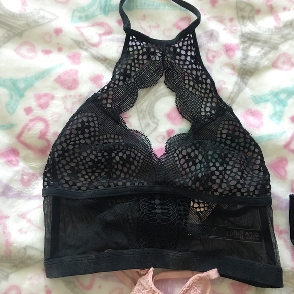 10 Brand new Victoria’s Secret size XS bralettes - Picture 2 of 7
